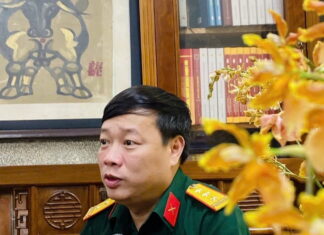 Chùm thơ Phùng Khắc Khoan do Phùng Văn Khai dịch [Kỳ 6]