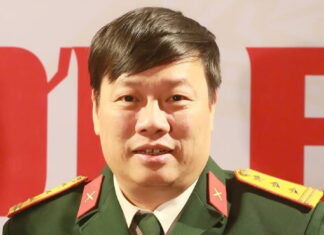 Chùm thơ Phùng Khắc Khoan do Phùng Văn Khai dịch [Kỳ 11]
