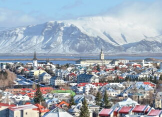 Reykjavík: Đô thị tiên phong về năng lượng tái tạo Reykjavík: Đô thị tiên phong về năng lượng tái tạo