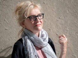 Elizabeth Strout: Trong những người bình thường luôn có câu chuyện phi thường