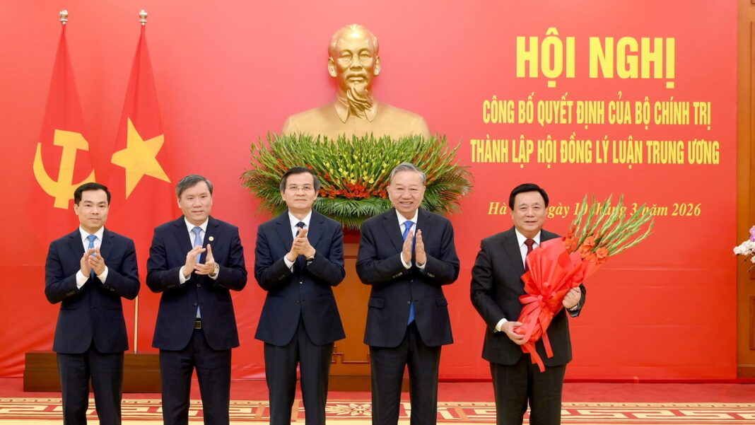 Tổng Bí thư Tô Lâm chủ trì Hội nghị công bố quyết định của Bộ Chính trị thành lập Hội đồng Lý luận Trung ương nhiệm kỳ 2026-2031 Tổng Bí thư Tô Lâm chủ trì Hội nghị công bố quyết định của Bộ Chính trị thành lập Hội đồng Lý luận Trung ương nhiệm kỳ 2026-2031