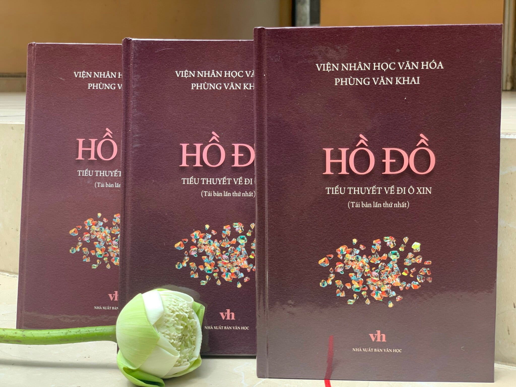 Tiểu thuyết "Hồ đồ" của nhà văn Phùng Văn Khai.