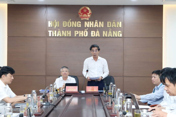 Phát huy vị thế của Đà Nẵng trong vùng Duyên hải Nam Trung Bộ và Tây Nguyên Phát huy vị thế của Đà Nẵng trong vùng Duyên hải Nam Trung Bộ và Tây Nguyên