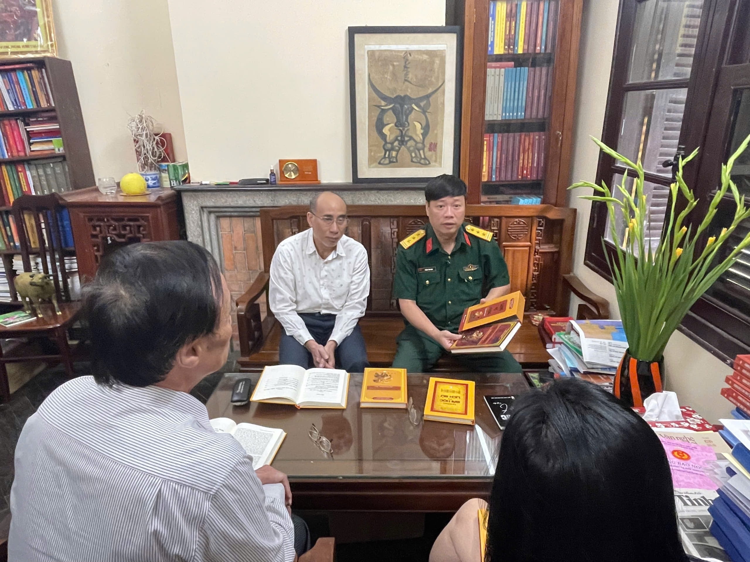 Bài viết Tướng quân Phùng Hạp Khanh -h8