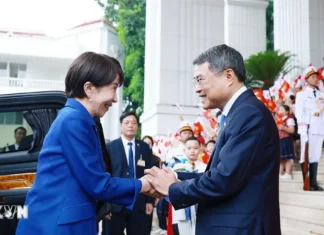Thủ tướng Lê Minh Hưng chủ trì lễ đón Thủ tướng Nhật Bản