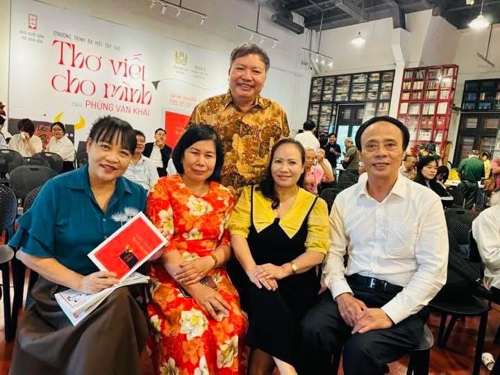 Thơ viết cho mình -h8