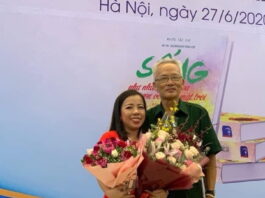 “Bóng mẹ chiều tháng Bảy” và nhà thơ Vũ Huy Chương – Tác giả: Nhà thơ Phùng Trang Nhung “Bóng mẹ chiều tháng Bảy” và nhà thơ Vũ Huy Chương - Tác giả: Nhà thơ Phùng Trang Nhung