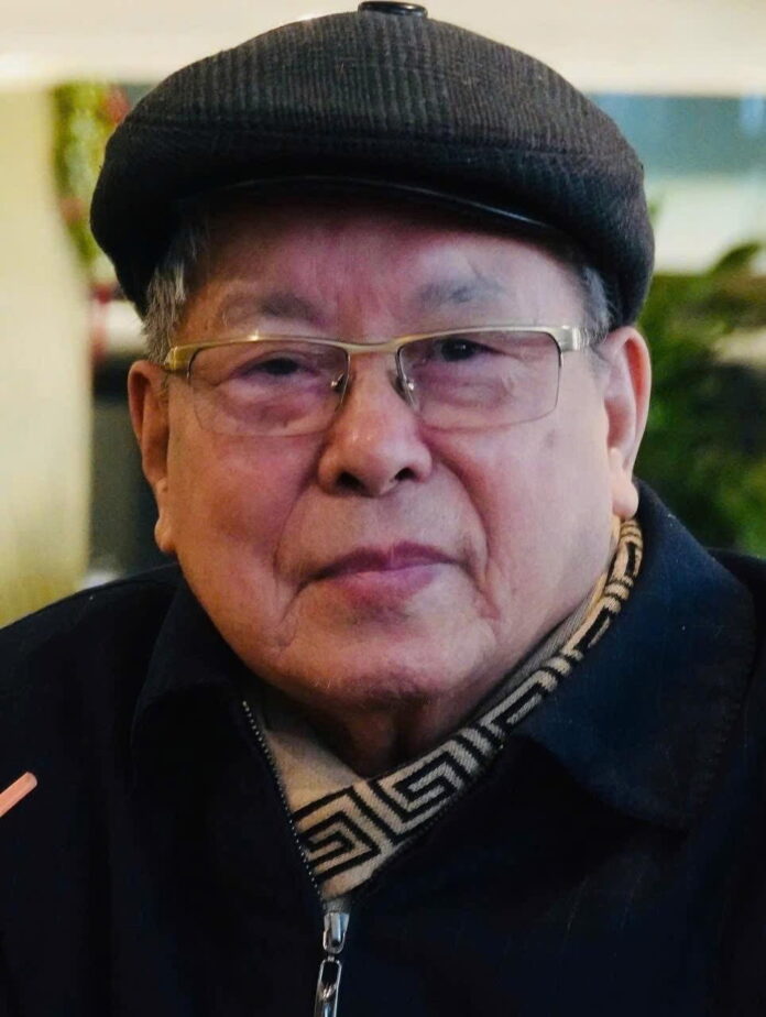 Nhà báo Kim Quốc Hoa: Một tấm gương về nghề nghiệp - Tác giả: Đại tá, nhà văn Phùng Văn Khai