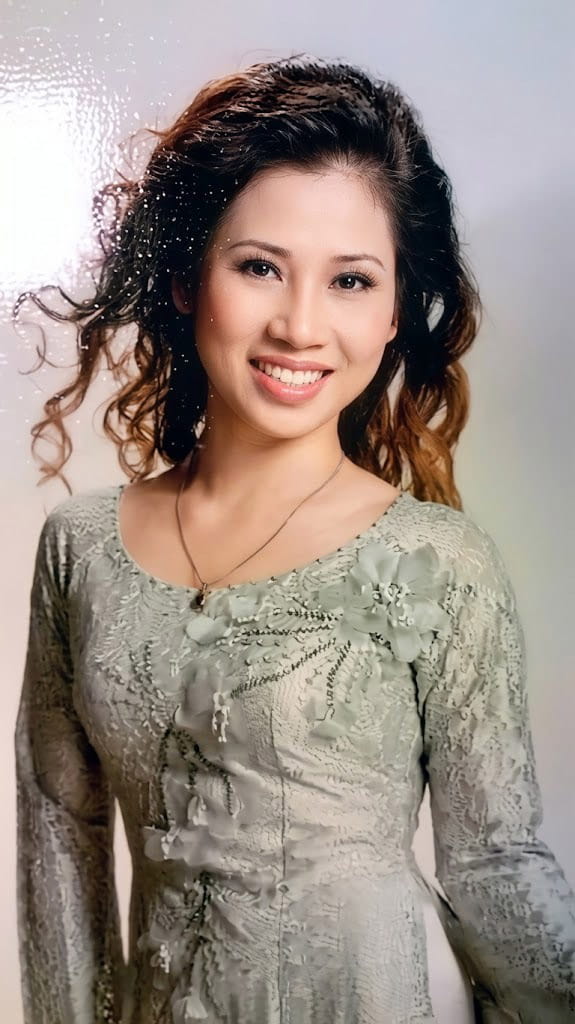 Thơ viết cho mình của Phùng Văn Khai vài phác thảo - Tác giả: Nhà thơ Lê Thúy Bắc Thơ viết cho mình của Phùng Văn Khai vài phác thảo - Tác giả: Nhà thơ Lê Thúy Bắc