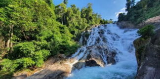 Viên ngọc xanh Thác Ma Hao giữa đại ngàn xứ Thanh