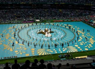 World Cup 2026 chính thức bắt đầu: Cháy lên ngọn lửa bóng đá