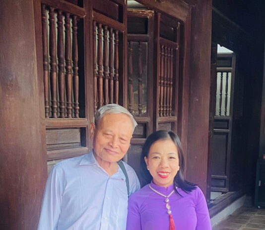 Tiến sĩ, Nhà sử học, Hán Nôm học Đinh Công Vỹ thành danh từ thực tiễn - Tác giả: Nhà thơ Phùng Trang Nhung