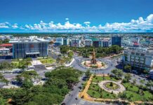 Quyết tâm phát triển Cà Mau trở thành Trung tâm kinh tế biển – năng lượng tái tạo – logistics của cả nước Quyết tâm phát triển Cà Mau trở thành Trung tâm kinh tế biển - năng lượng tái tạo - logistics của cả nước