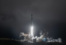 SpaceX phóng vệ tinh thương mại chạy bằng năng lượng hạt nhân đầu tiên SpaceX phóng vệ tinh thương mại chạy bằng năng lượng hạt nhân đầu tiên